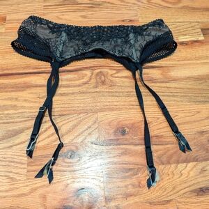 Victoria's Secret Lace Garter